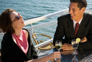 valentines-day-at-hornblower-cruises